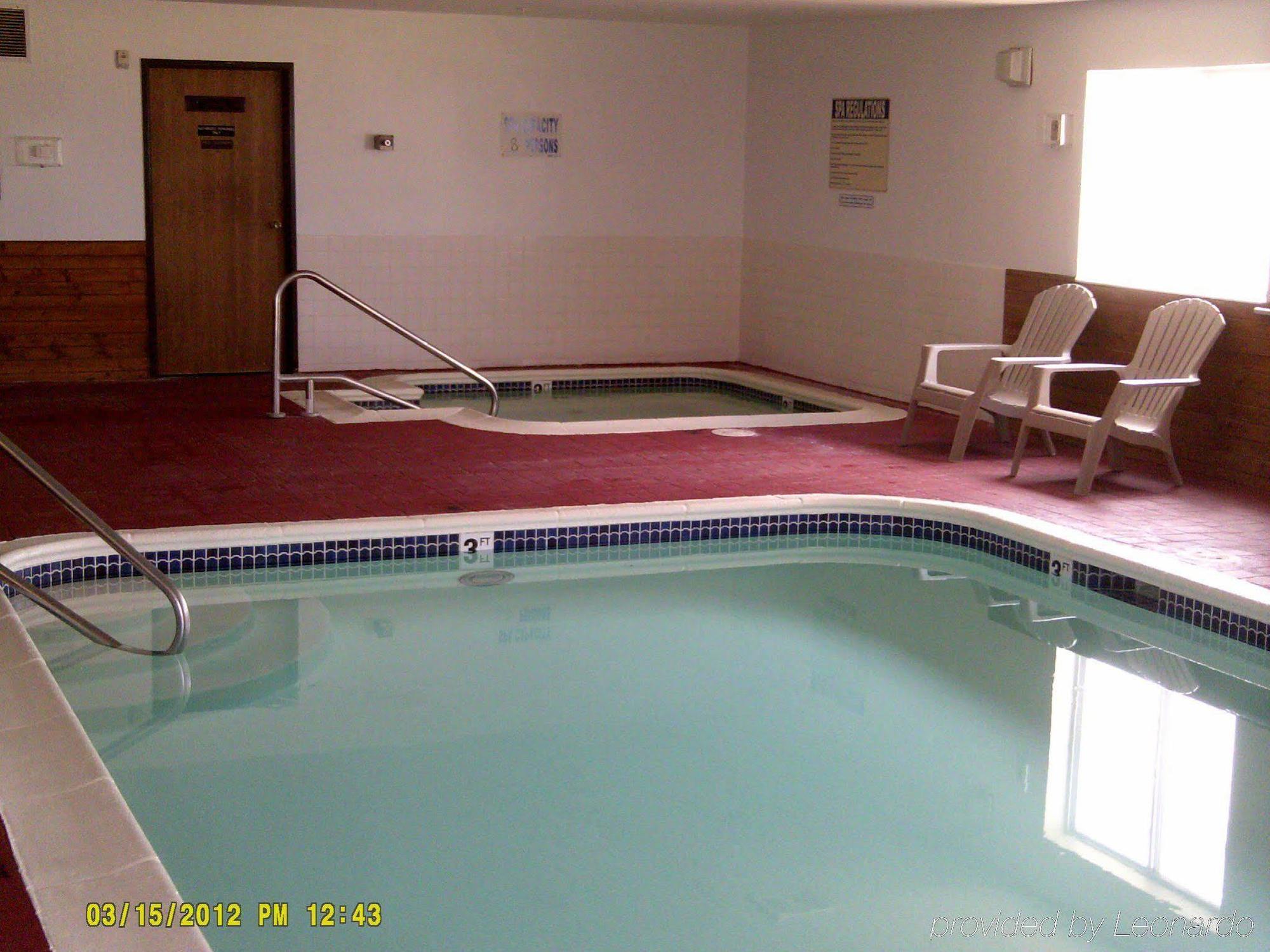 Capri Inn & Suites - Beatrice Exterior foto